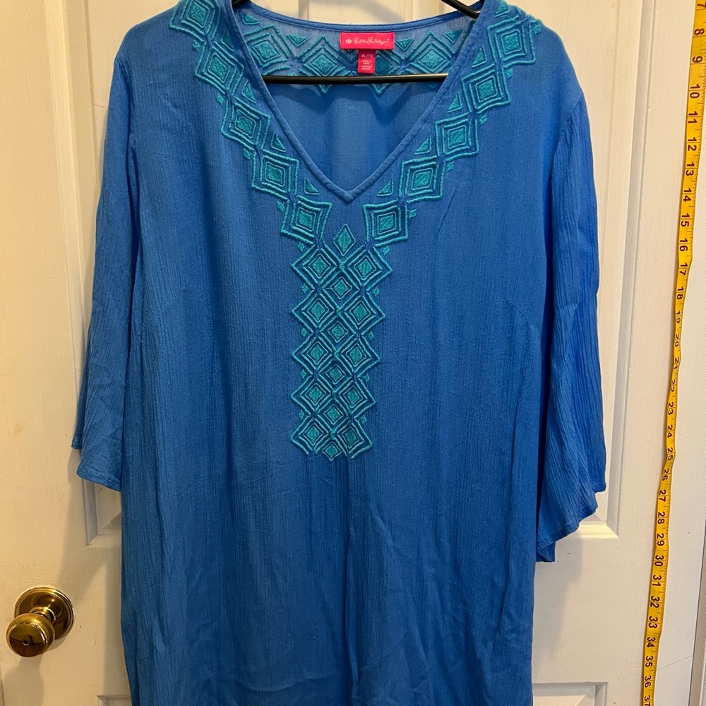 Tunic blouse VGUC.